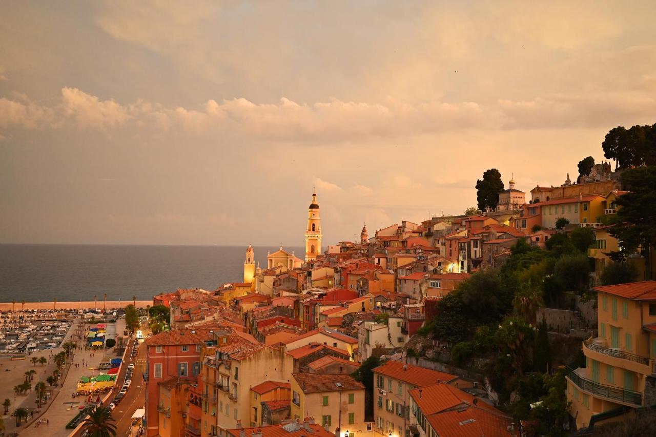 Villa l'ensoleillée vue panoramique mer, 250 m de la plage et du centre ville Menton Exterior foto